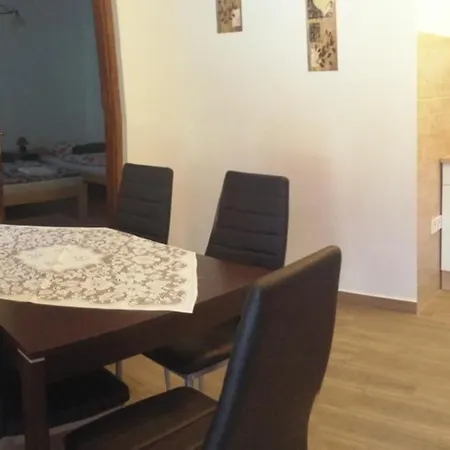 Cinege Vendeghaz Gæstehus