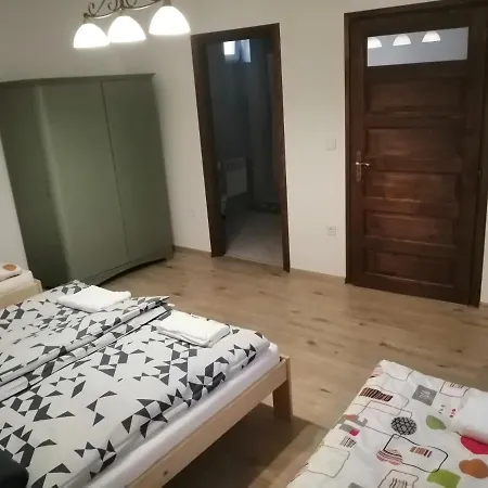 Cinege Vendeghaz 3*