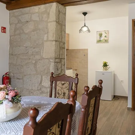 Cinege Vendeghaz Guest house