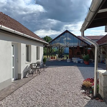 Cinege Vendeghaz Tolcsva