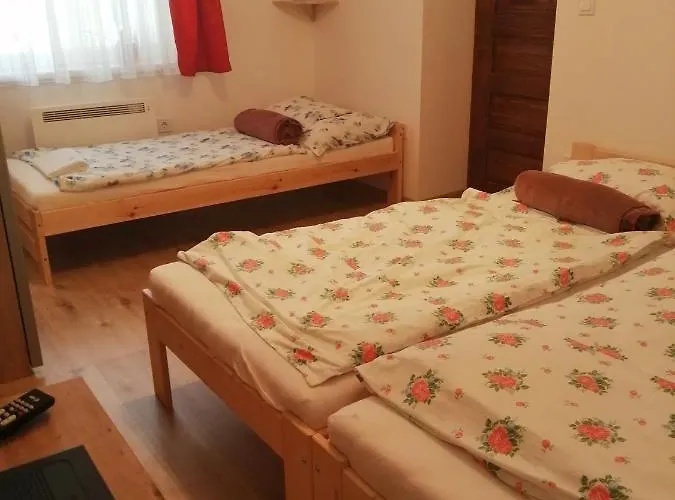 Cinege Vendeghaz Guest house