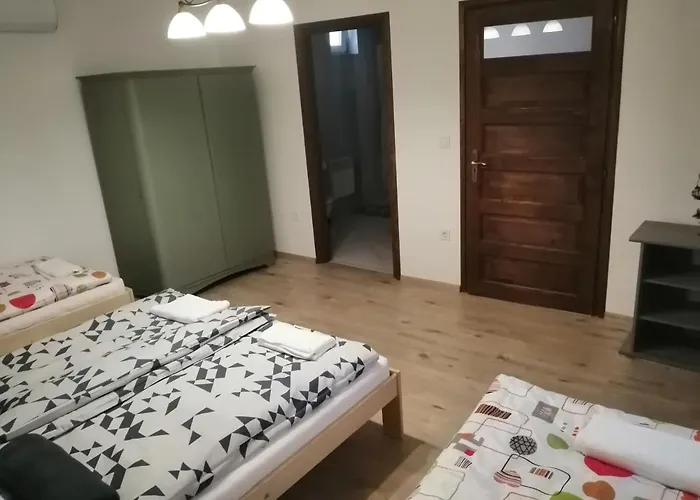 Cinege Vendeghaz 3*